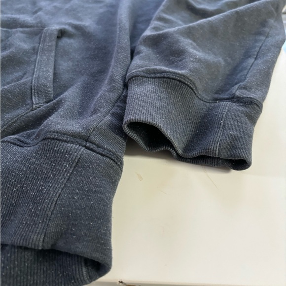 COPY - Volcom hoodie XL - Picture 3 of 9